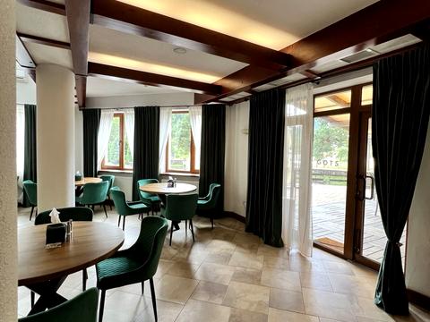 комерційна за адресою Грушевського вул., 2А