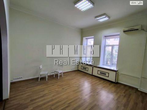 комерційна за адресою Михайла Омеляновича-Павленка вул. (Суворова), 14/12