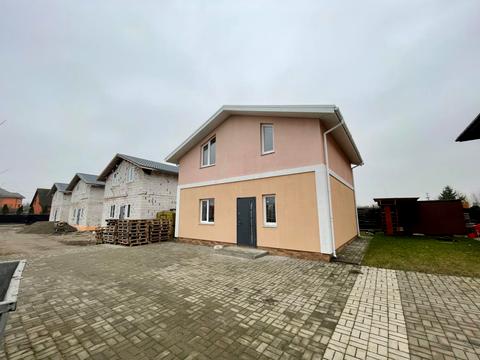 будинок за адресою Незламності вул. (Комарова)