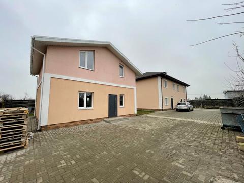 будинок за адресою с. Тарасівка, Незламності вул. (Комарова)