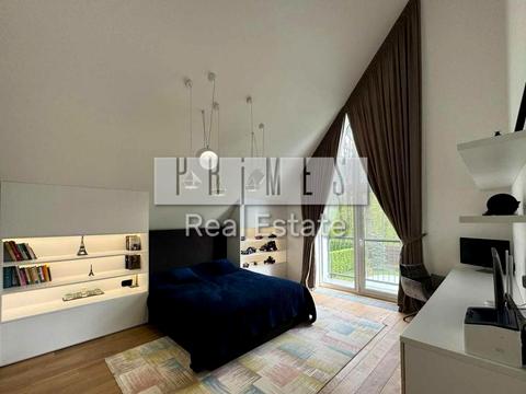 будинок за адресою Ценнтральна, 1