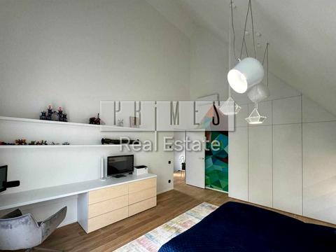 будинок за адресою Ценнтральна, 1