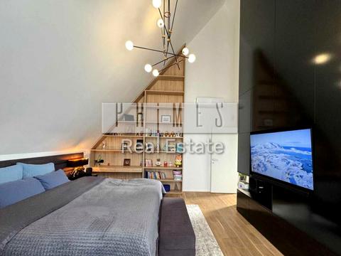 будинок за адресою Ценнтральна, 1