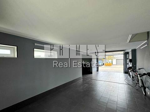 будинок за адресою Ценнтральна, 1