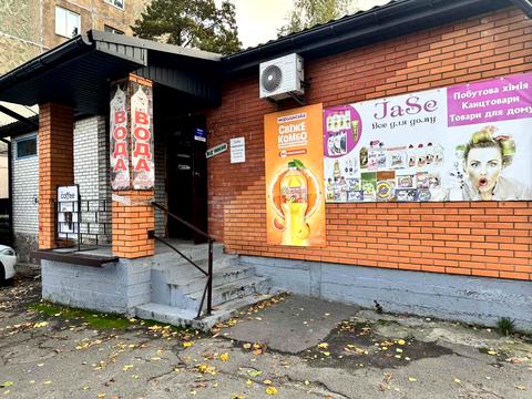 комерційна за адресою Людмили Павличенко вул., 49/1
