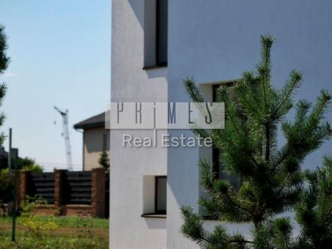 дом по адресу Лугова