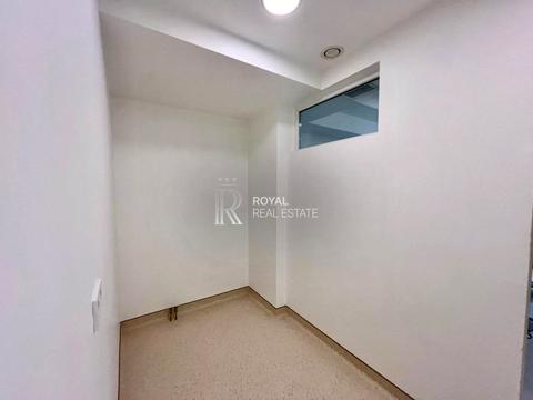 комерційна за адресою Юрія Іллєнка вул. (Мельникова), 51-Б