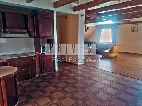 коммерческая по адресу Казацкая ул. (Октябрьская), 1