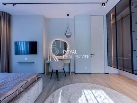 квартира по адресу Андрея Верхогляда ул. (Михайла Драгомирова), 19-А