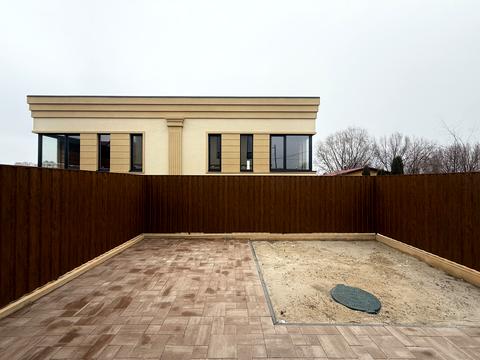 будинок за адресою Грушевського вул., 4