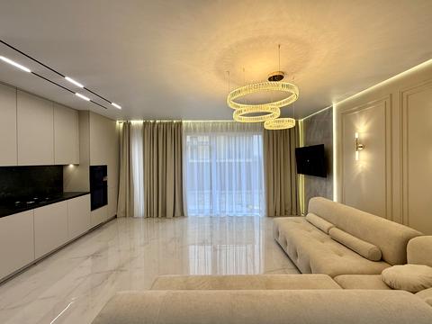 будинок за адресою Грушевського вул., 4