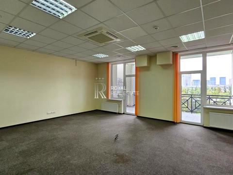 коммерческая по адресу Николая Михновского бульв. (Дружбы народов), 19