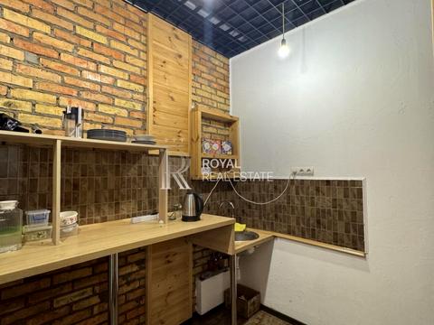 коммерческая по адресу Евгения Коновальца ул. (Щорса), 36-Д