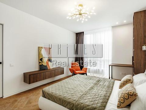 квартира за адресою Причальна вул., 10