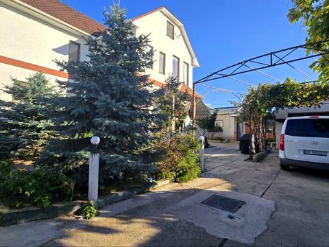 будинок за адресою Каштанова вул., 7