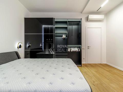 будинок за адресою Київ, Абрикосова вул., 8