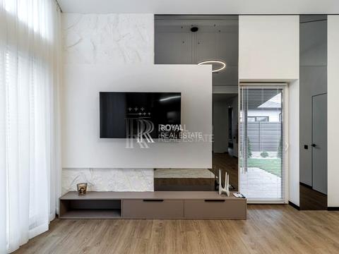 будинок за адресою Яскрава