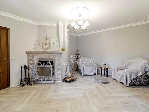 будинок за адресою Продольна, 1