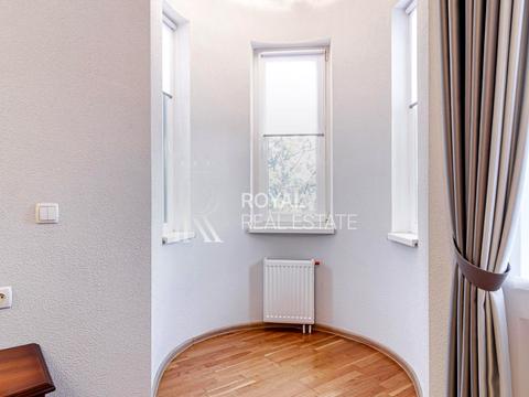 будинок за адресою Продольна, 1