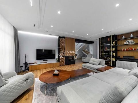 будинок за адресою 12 Лінія