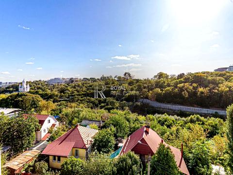 будинок за адресою Редутна вул.