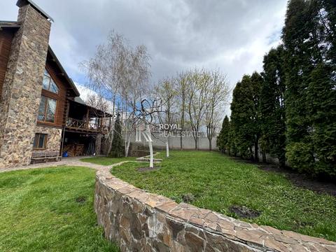 дом по адресу с. Петропавловская борщаговка,  ул.