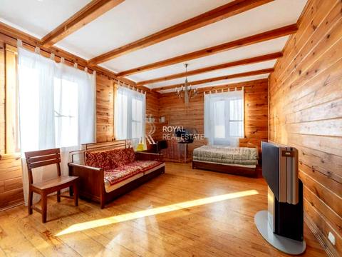 дом по адресу с. Петропавловская борщаговка,  ул.