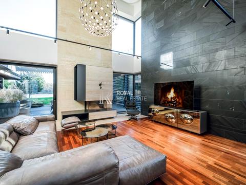 будинок за адресою Центральна, 21