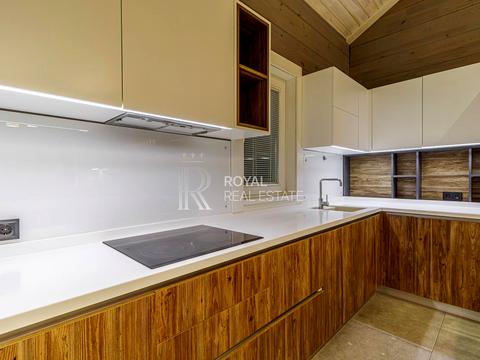 дом по адресу Горіхова