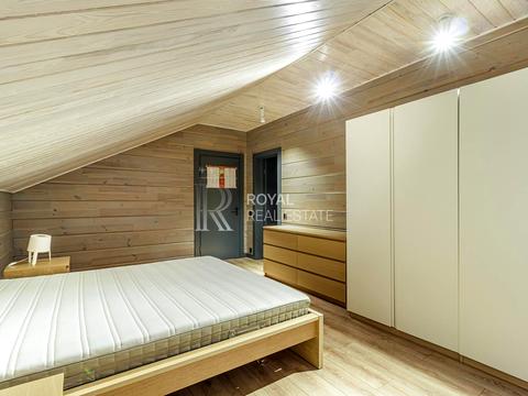 дом по адресу Горіхова