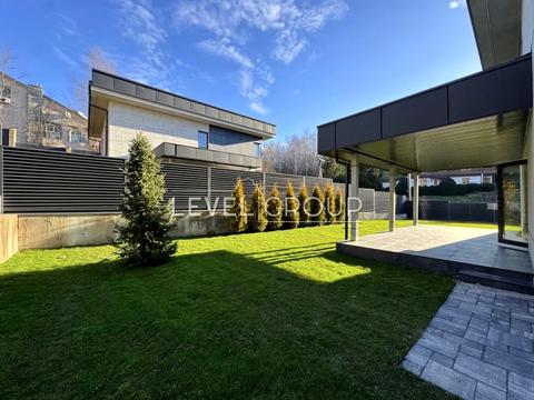 будинок за адресою Ватутіна пров.