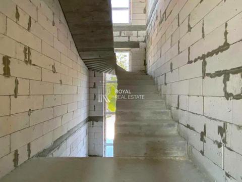 дом по адресу Каштановая ул.