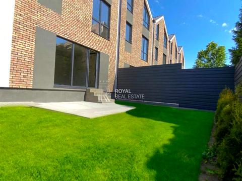 дом по адресу Каштановая ул.