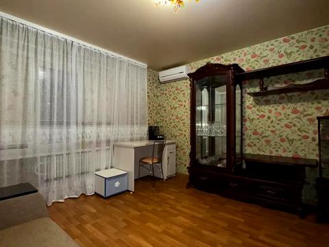 квартира за адресою Академіка Янгеля вул., 22