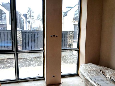 дом по адресу Евгения Коновальца ул.