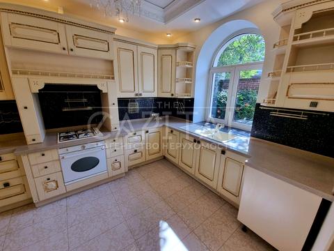 будинок за адресою Павла Загребельного вул. (Миколи Раєвського)