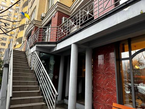 комерційна за адресою Михайла Максимовича вул. (Онуфрія Трутенка), 3-Г