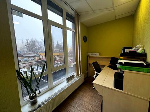 комерційна за адресою Михайла Максимовича вул. (Онуфрія Трутенка), 3-Г