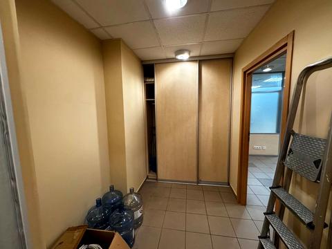 комерційна за адресою Михайла Максимовича вул. (Онуфрія Трутенка), 3-Г