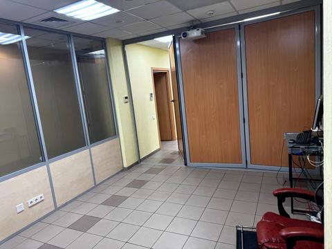 комерційна за адресою Михайла Максимовича вул. (Онуфрія Трутенка), 3-Г