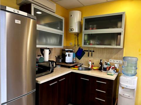 комерційна за адресою Михайла Максимовича вул. (Онуфрія Трутенка), 3-Г