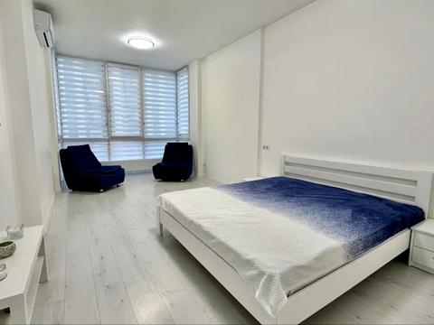 квартира за адресою Бульварно-Кудрявська вул. (Воровського), 17-Б