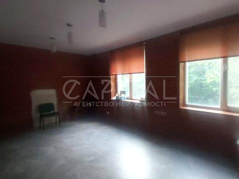 будинок за адресою Костянтина Хохлова вул.