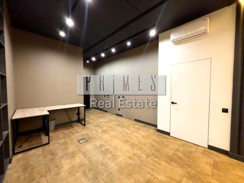 комерційна за адресою Жилянська вул., 68