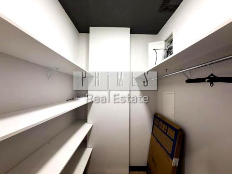 комерційна за адресою Жилянська вул., 68