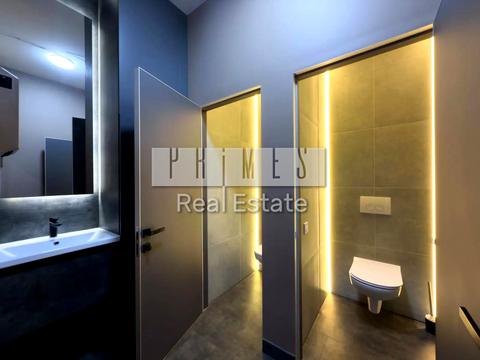 комерційна за адресою Жилянська вул., 68