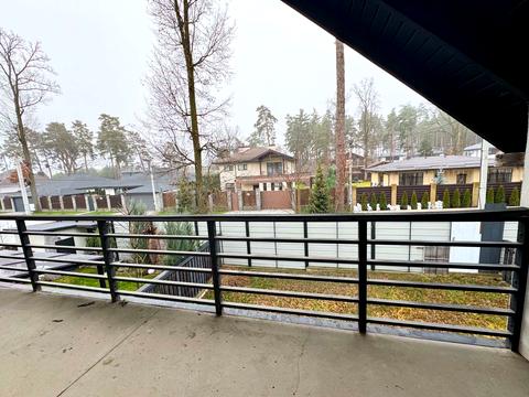 дом по адресу Евгения Коновальца ул.