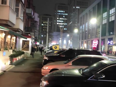 комерційна за адресою Магдебурзького Права вул. (Гопнер), 1