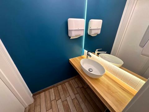 комерційна за адресою Івана Бойка вул. (Плеханова), 21