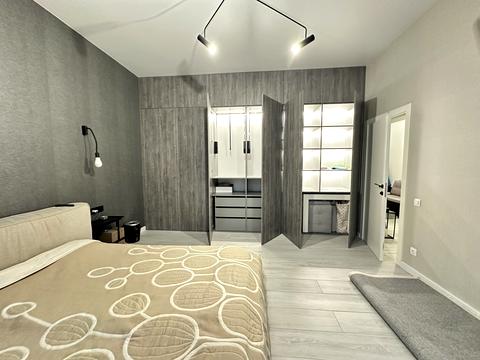 дом по адресу Евгения Коновальца ул.